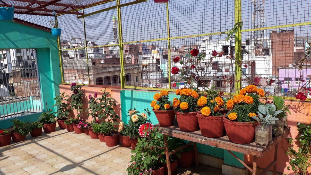 Tara Guest House Varanasi Exterior foto
