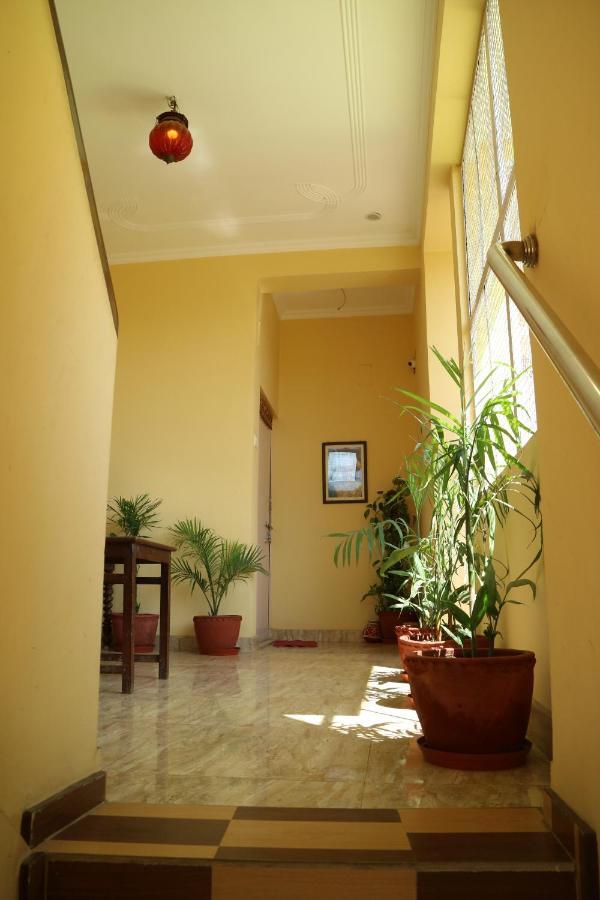 Tara Guest House Varanasi Exterior foto